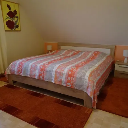 By Interhome Seerams